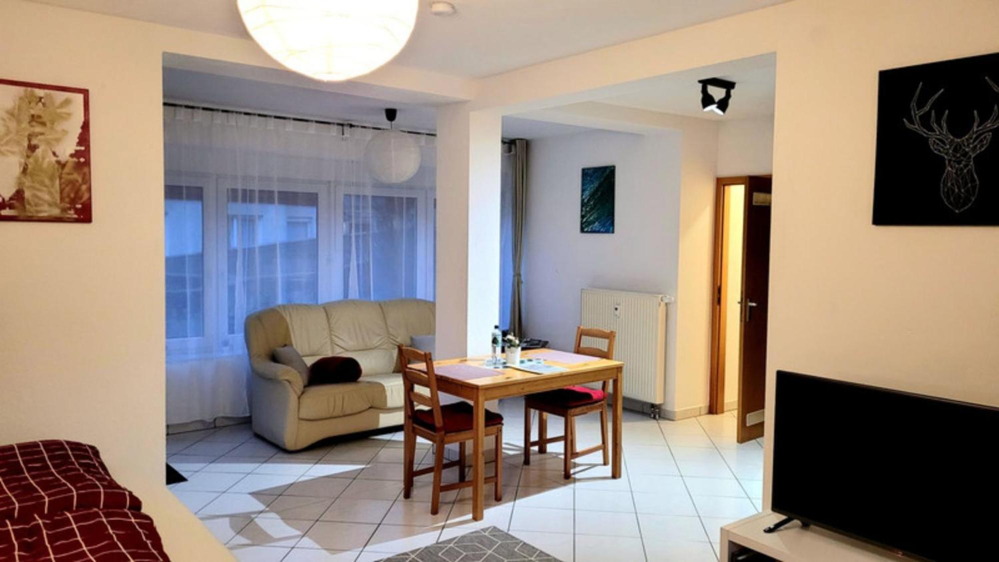 Wohlfuehl-Ferienwohnung Mit Tiefgarage Im Gruenen Oberhof  Dış mekan fotoğraf